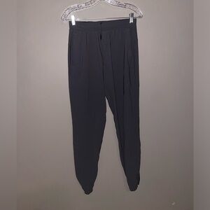 Lululemon men’s joggers size small